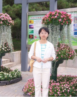 Chunmei Hu (胡春梅)
