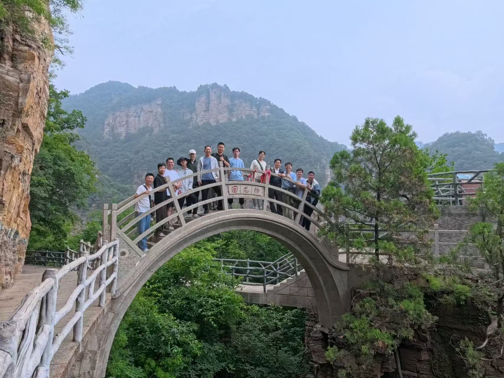 2026年夏季兴隆山团建合影-2